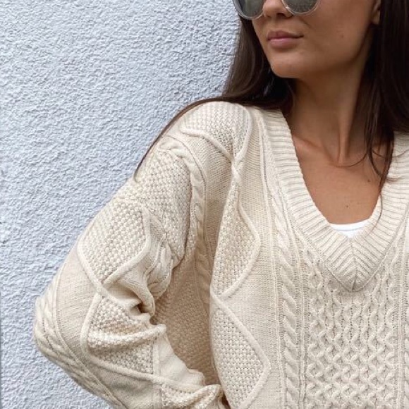 LAST 1! Cream Double Tie Up Back Cable Sweater - Picture 6 of 9